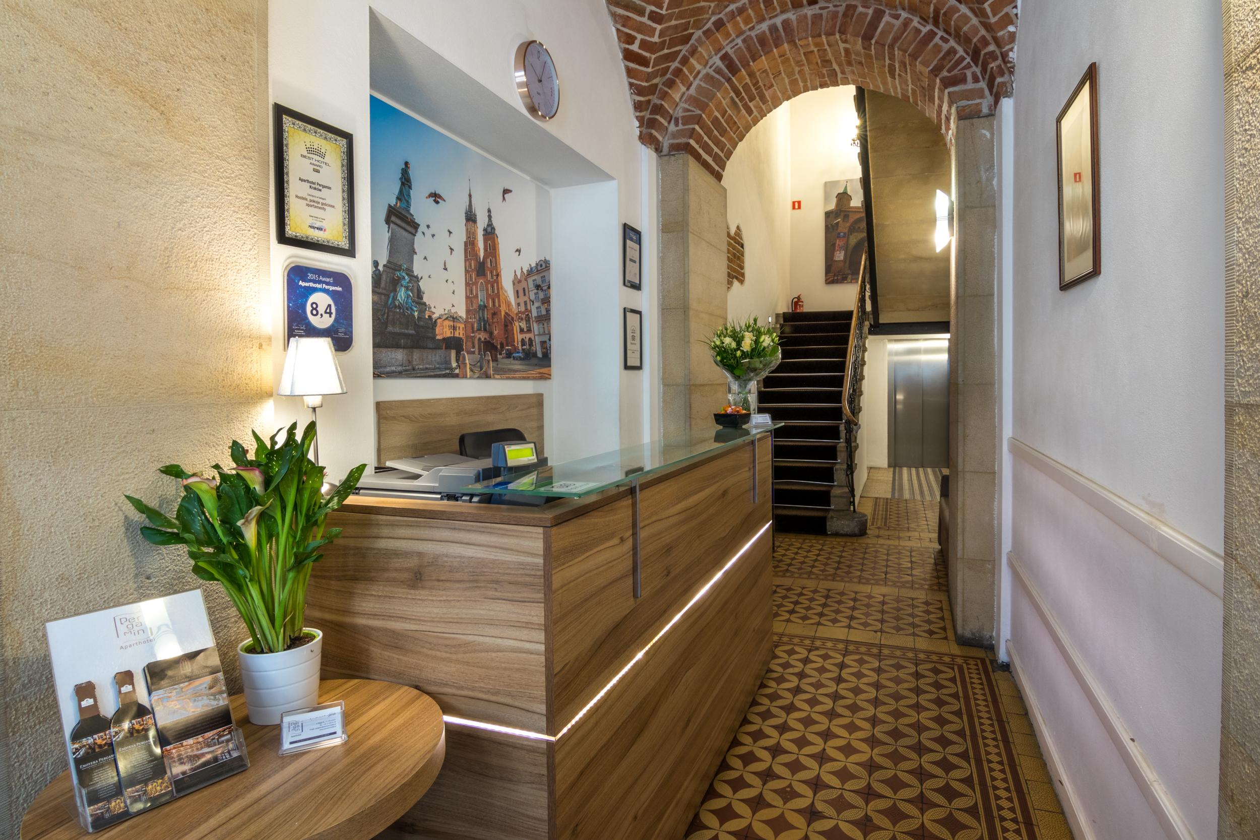 Aparthotel Pergamin Краків Екстер'єр фото