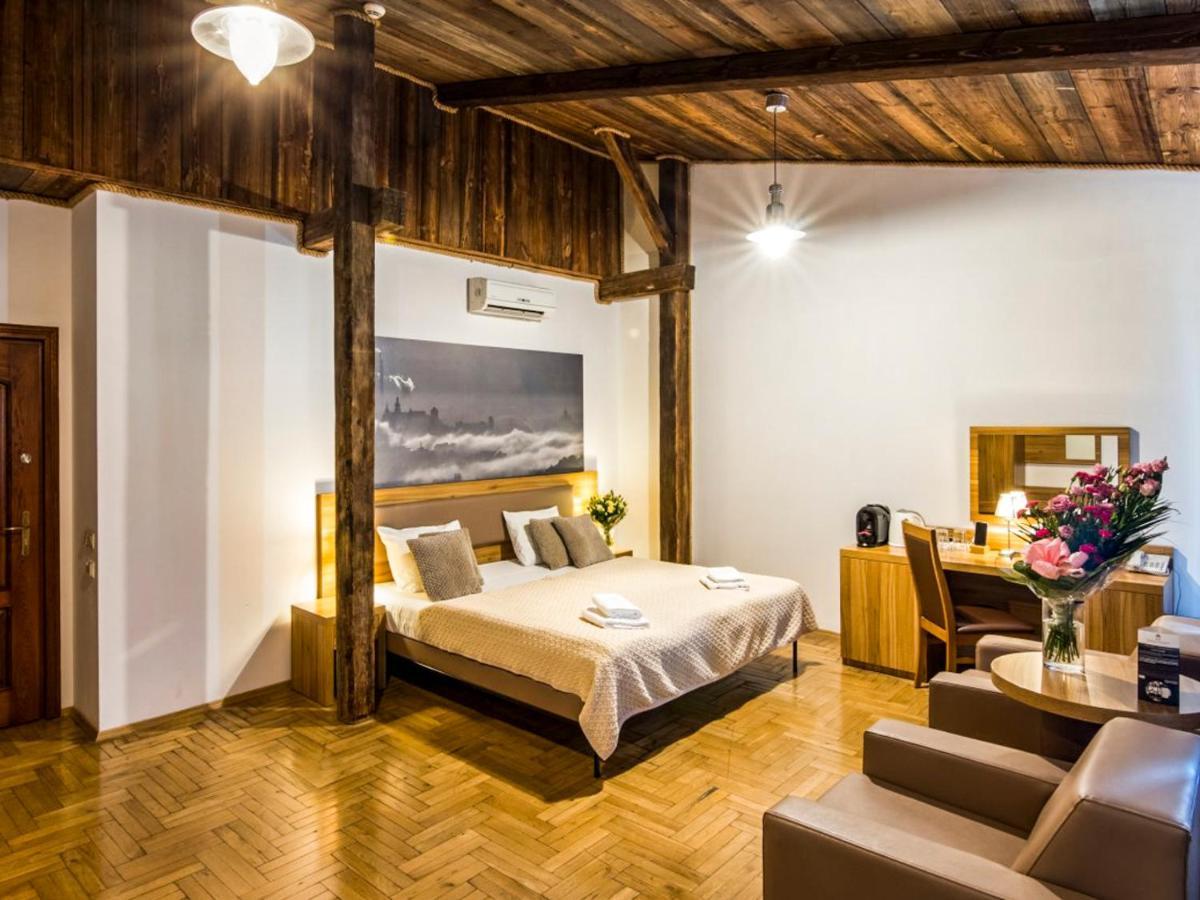 Aparthotel Pergamin Краків Екстер'єр фото