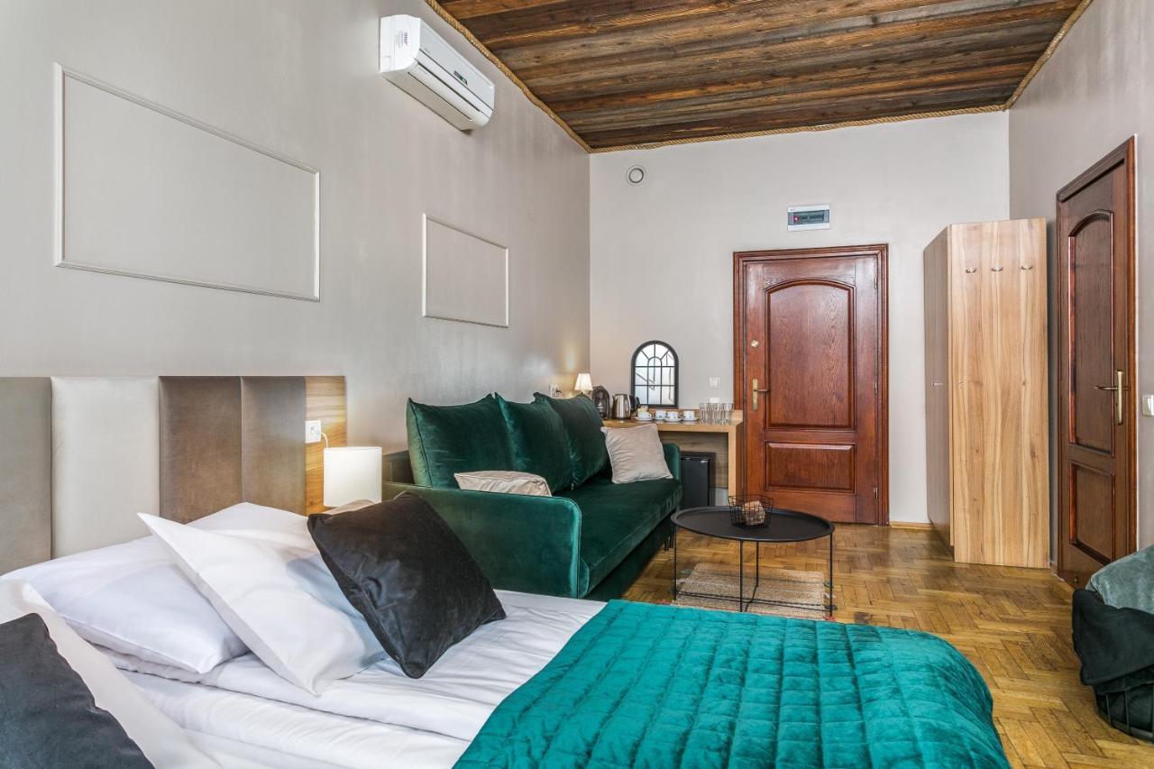 Aparthotel Pergamin Краків Екстер'єр фото