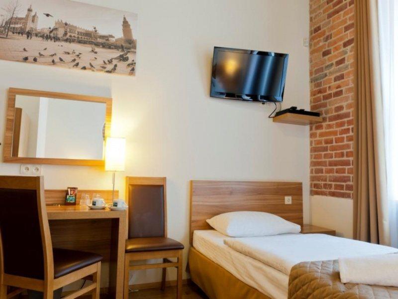 Aparthotel Pergamin Краків Номер фото