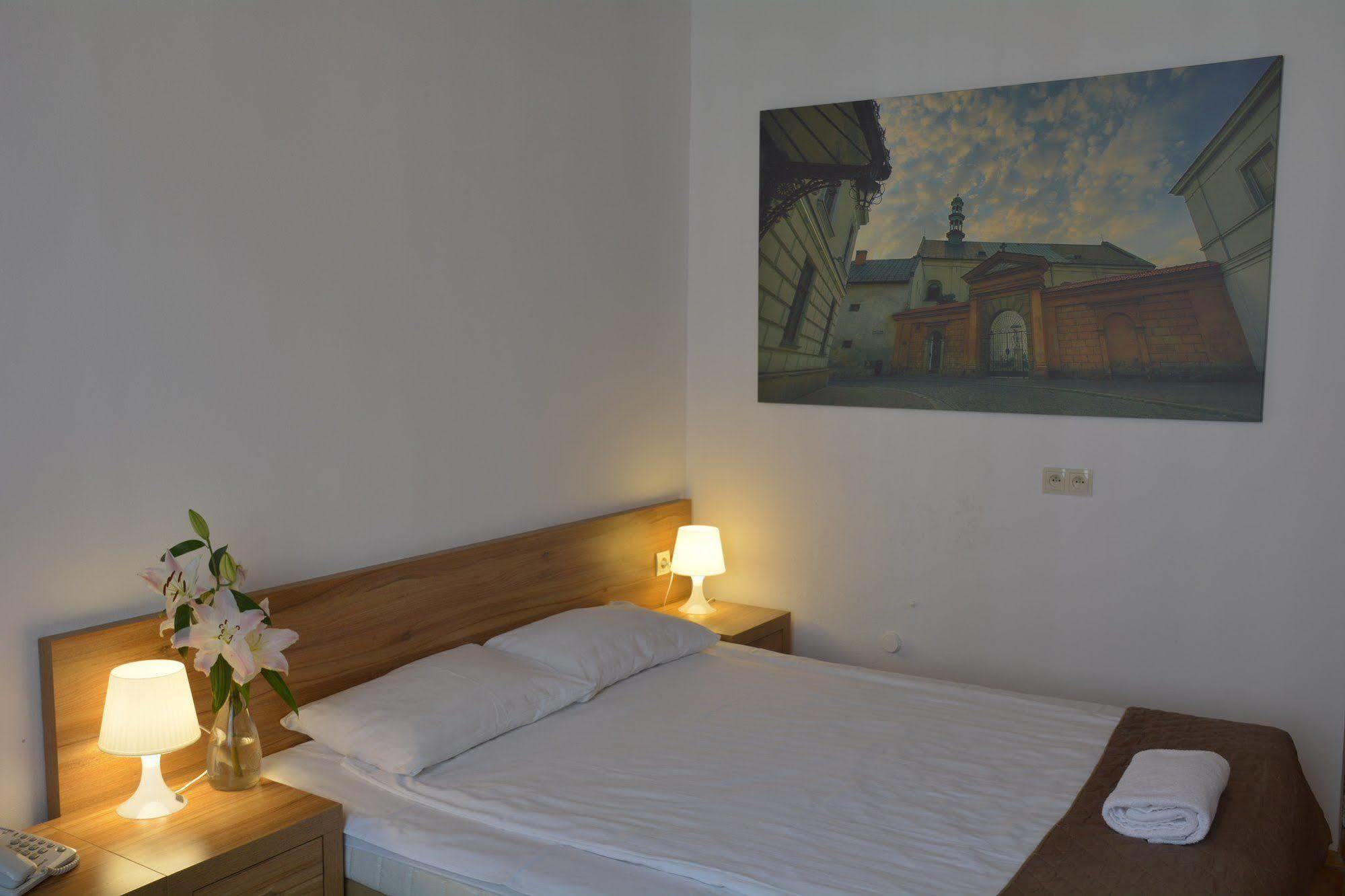 Aparthotel Pergamin Краків Екстер'єр фото