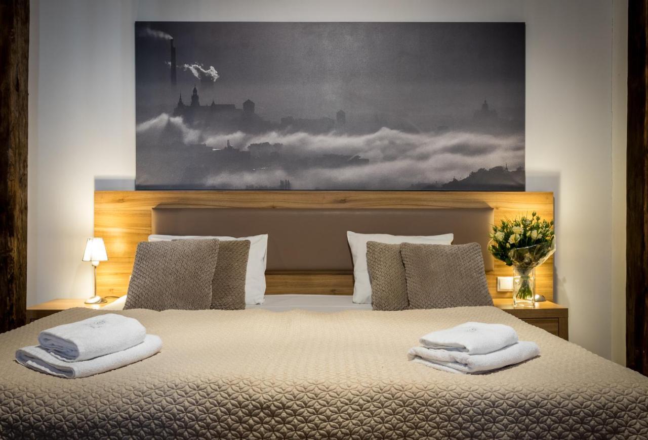 Aparthotel Pergamin Краків Екстер'єр фото